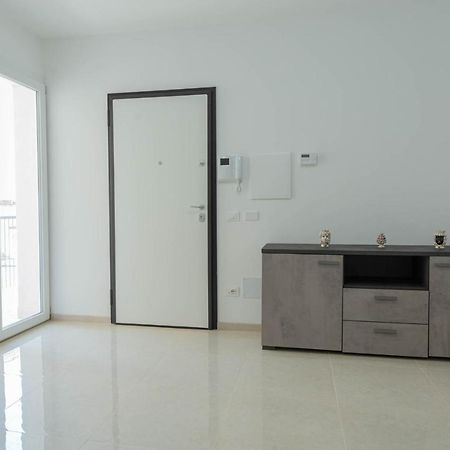 Raganzino Apartment Pozzallo - New Building Exterior photo